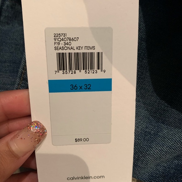 Jeans - Picture 3 of 3